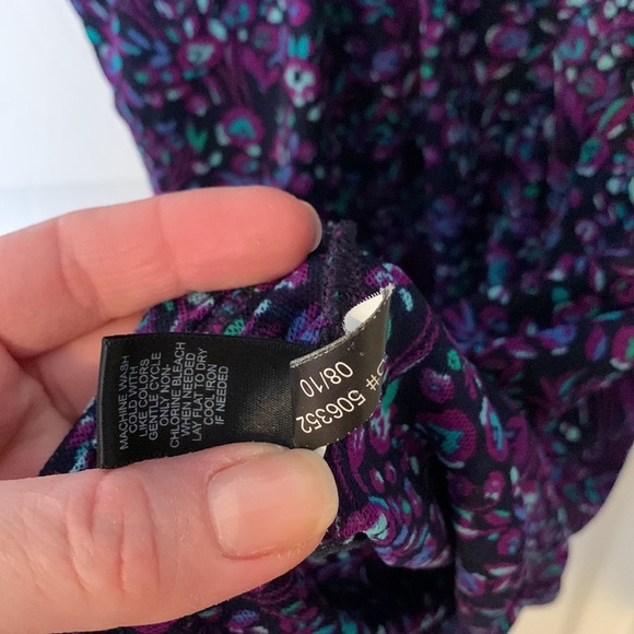 Express Tank Top with Ruffle Detail - Picture 9 of 10